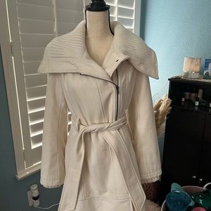 Express medium white knee length jacket size M